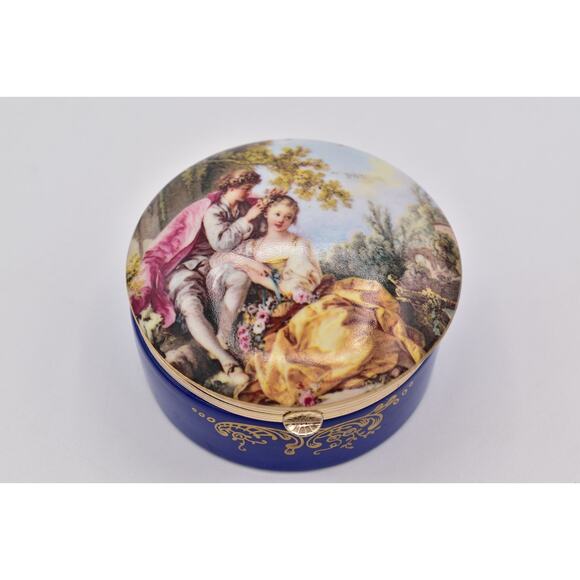 Vintage Porcelain Trinket Oval Box Andrea by Sadek Blue Victorian Couple Hinged - Picture 1 of 12